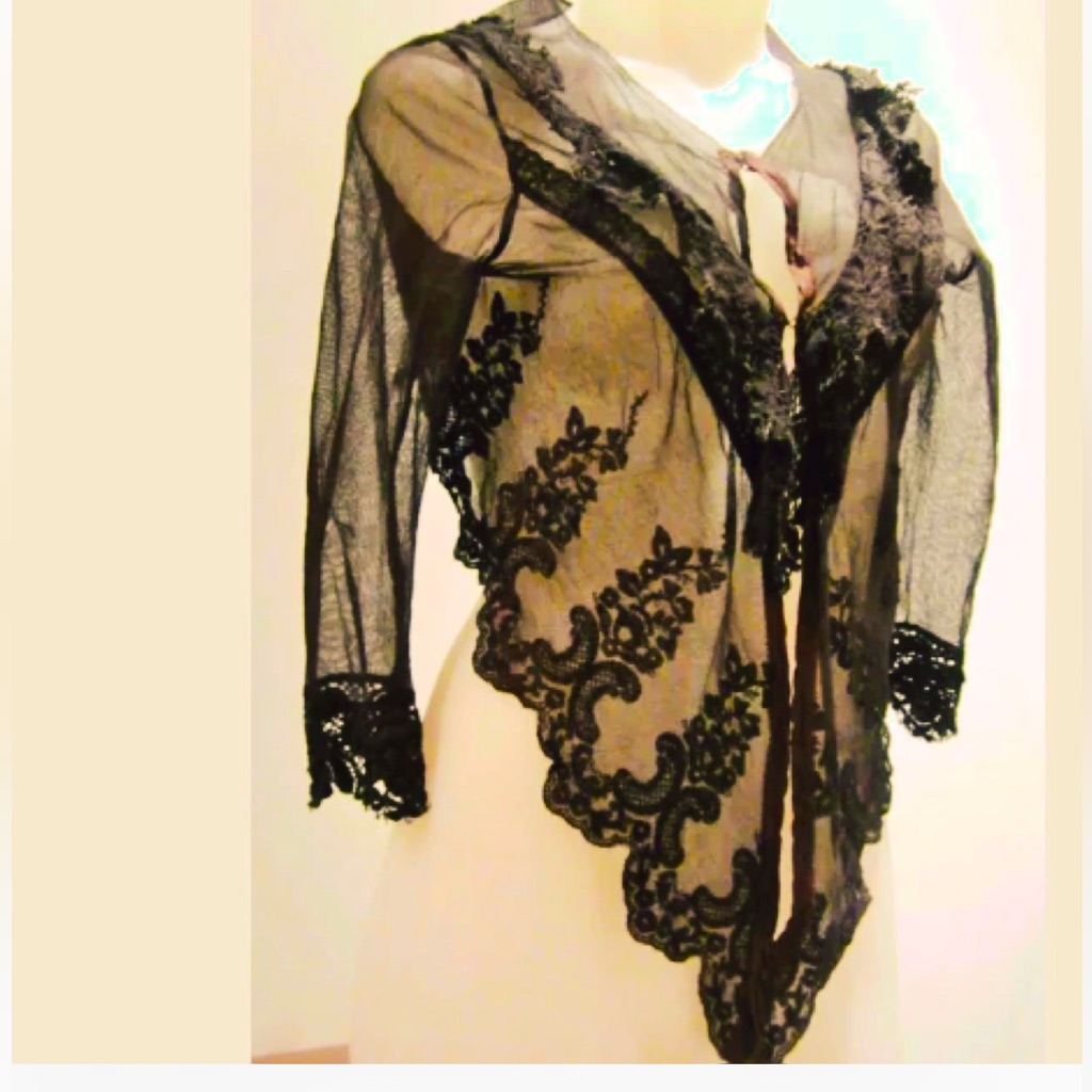 Stunning. New. Gary Graham Brown Lace Cardigan. Asymmetrical. Sooo Pretty